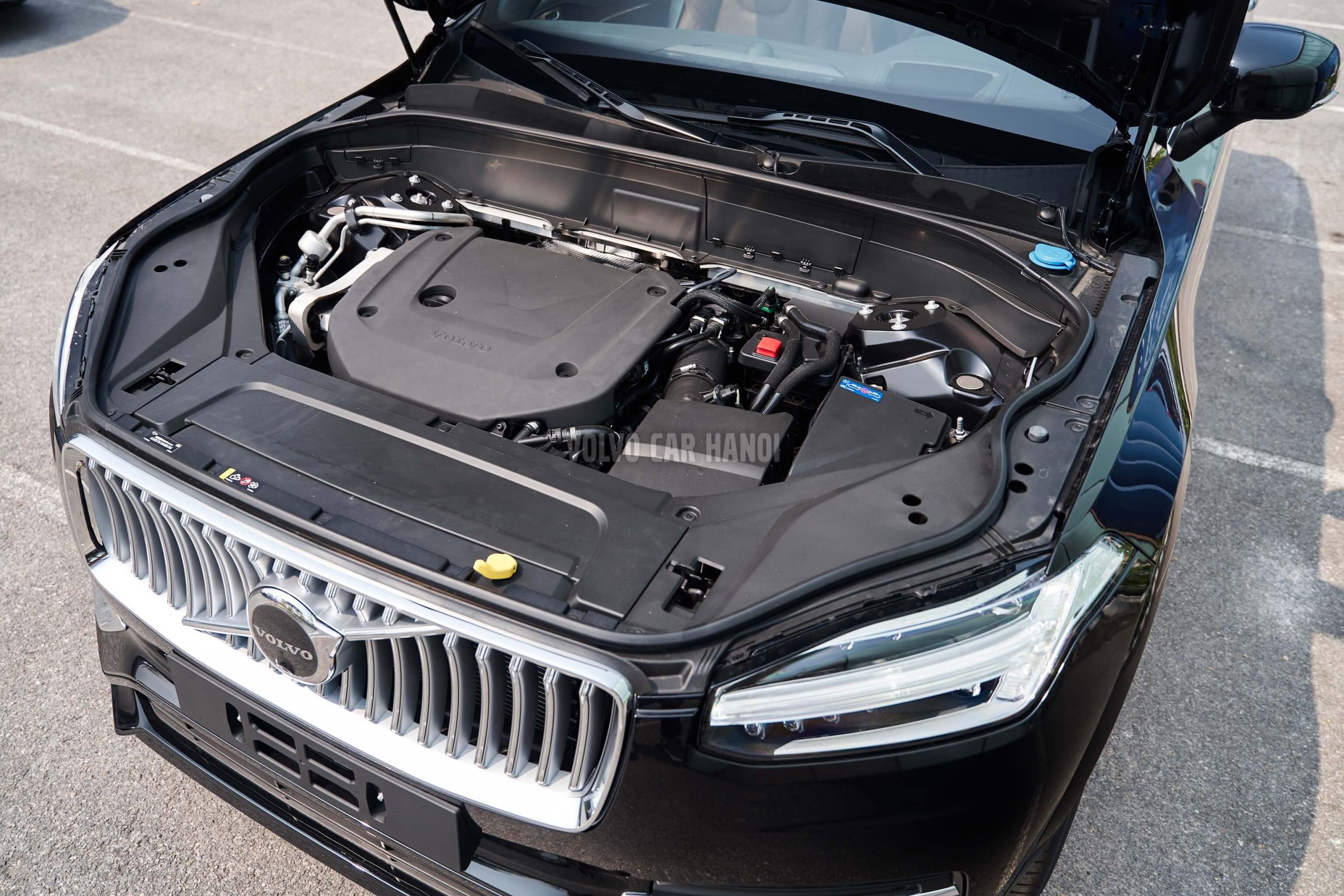 Volvo XC90 T8 Plug In Hybrid Ultra 2025 – VOLVO HỒ CHÍ MINH – XE NHẬP KHẨU  CAO CẤP