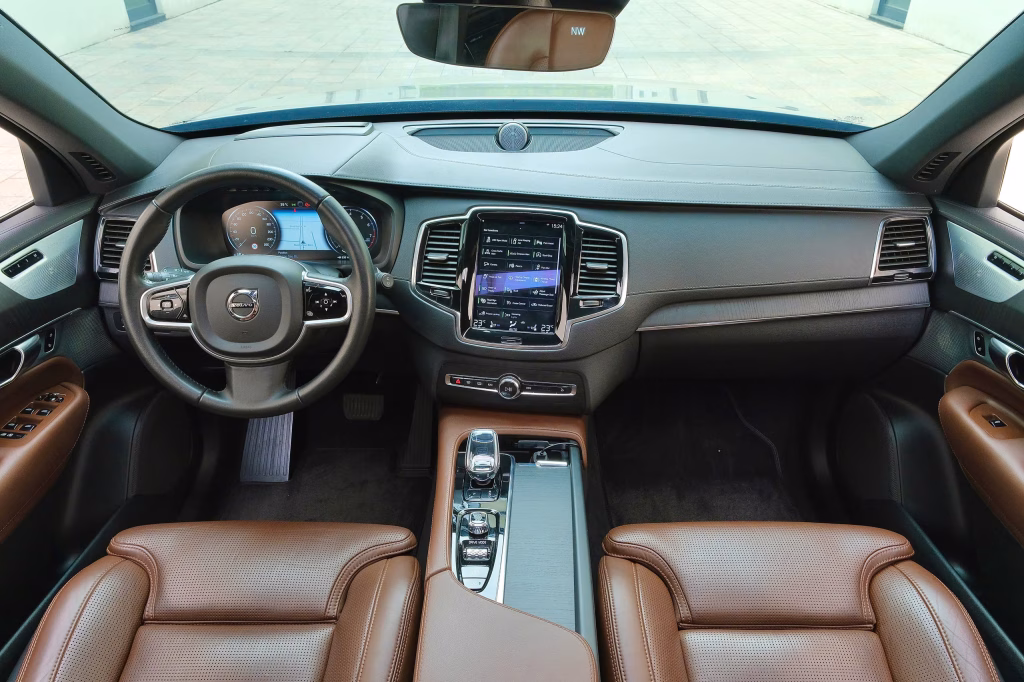 Nội thất da Nappa nâu Volvo XC90 lướt